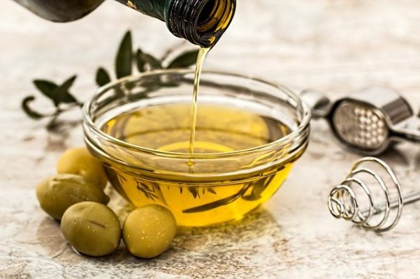La importancia de un aceite de oliva virgen extra y de adquirirla online
